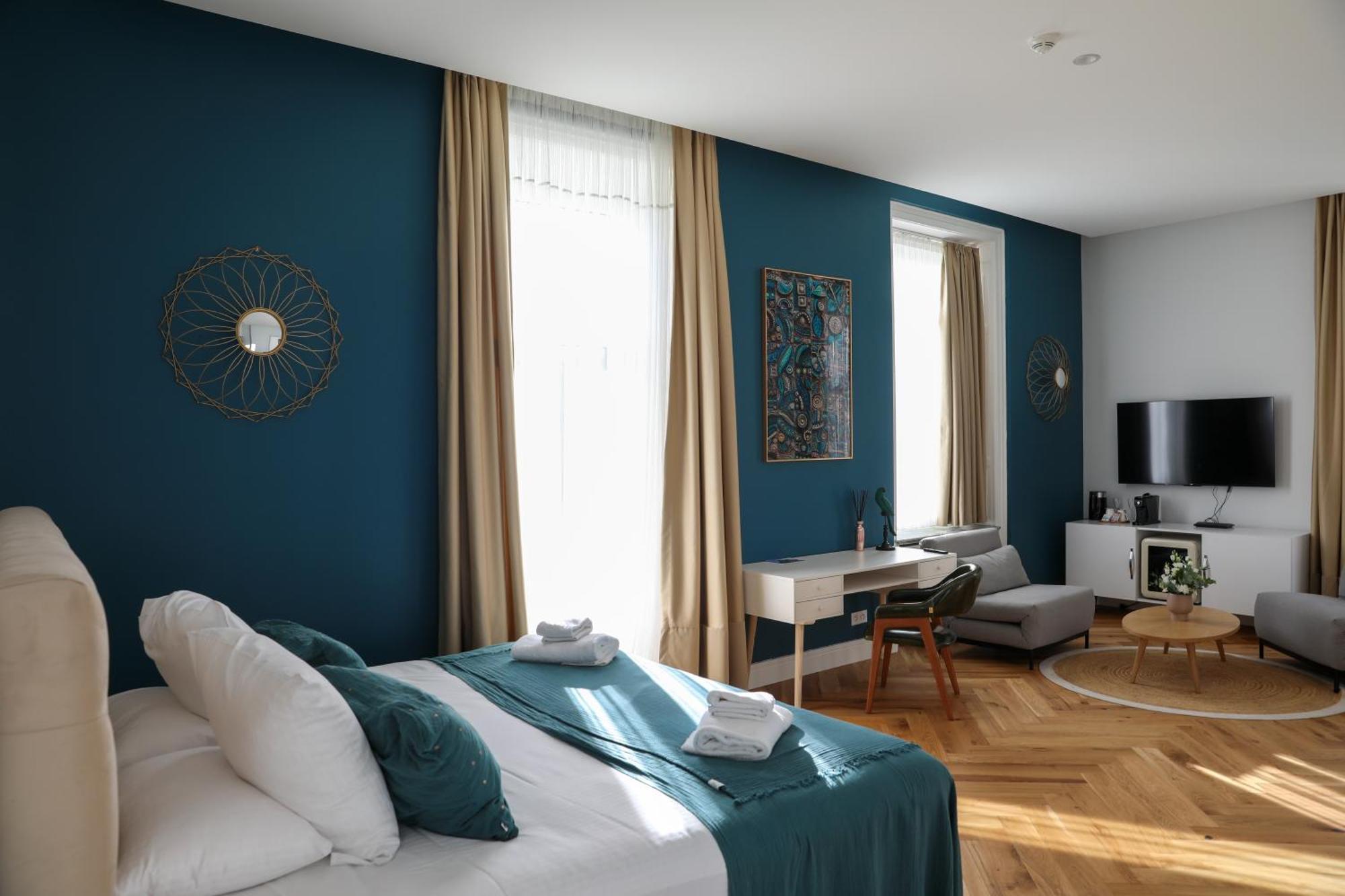 فندق Sequoias Golf & Ressort Ruy-Montceau المظهر الخارجي الصورة